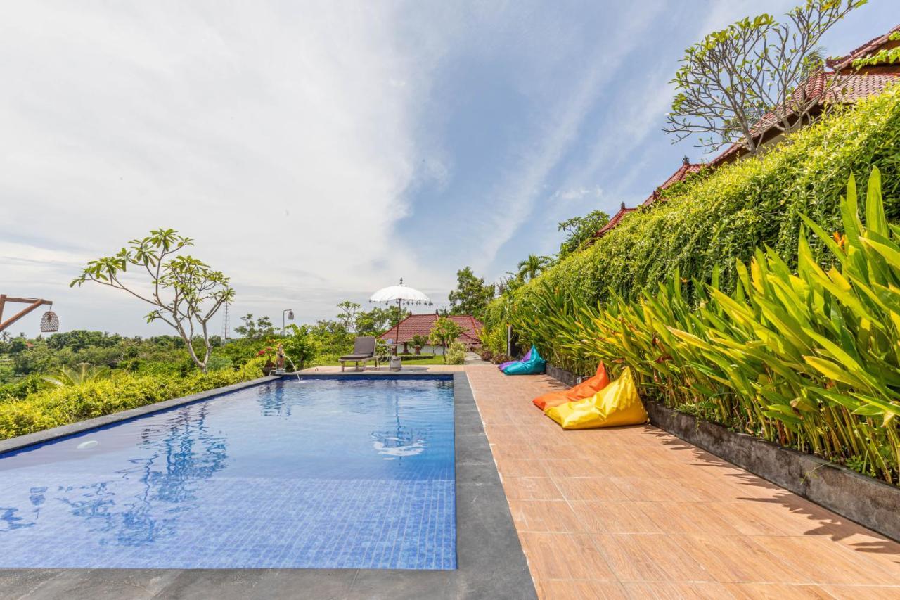 Taman liburan Sarivanna Penida Ped